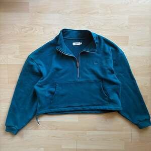 SET Active Women's Cropped Quarter-Zip Pullover Sweatshirt